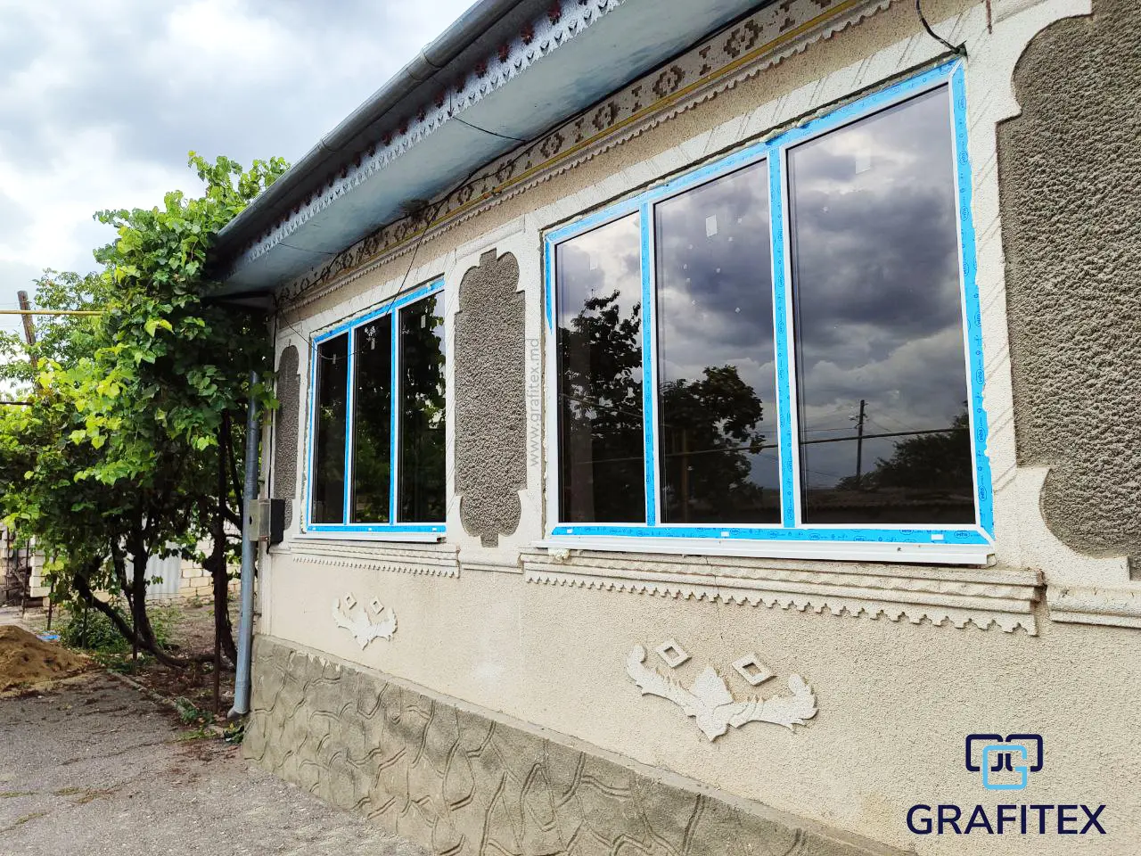 Fereastră termopan din aluminiu, producție și montaj Grafitex