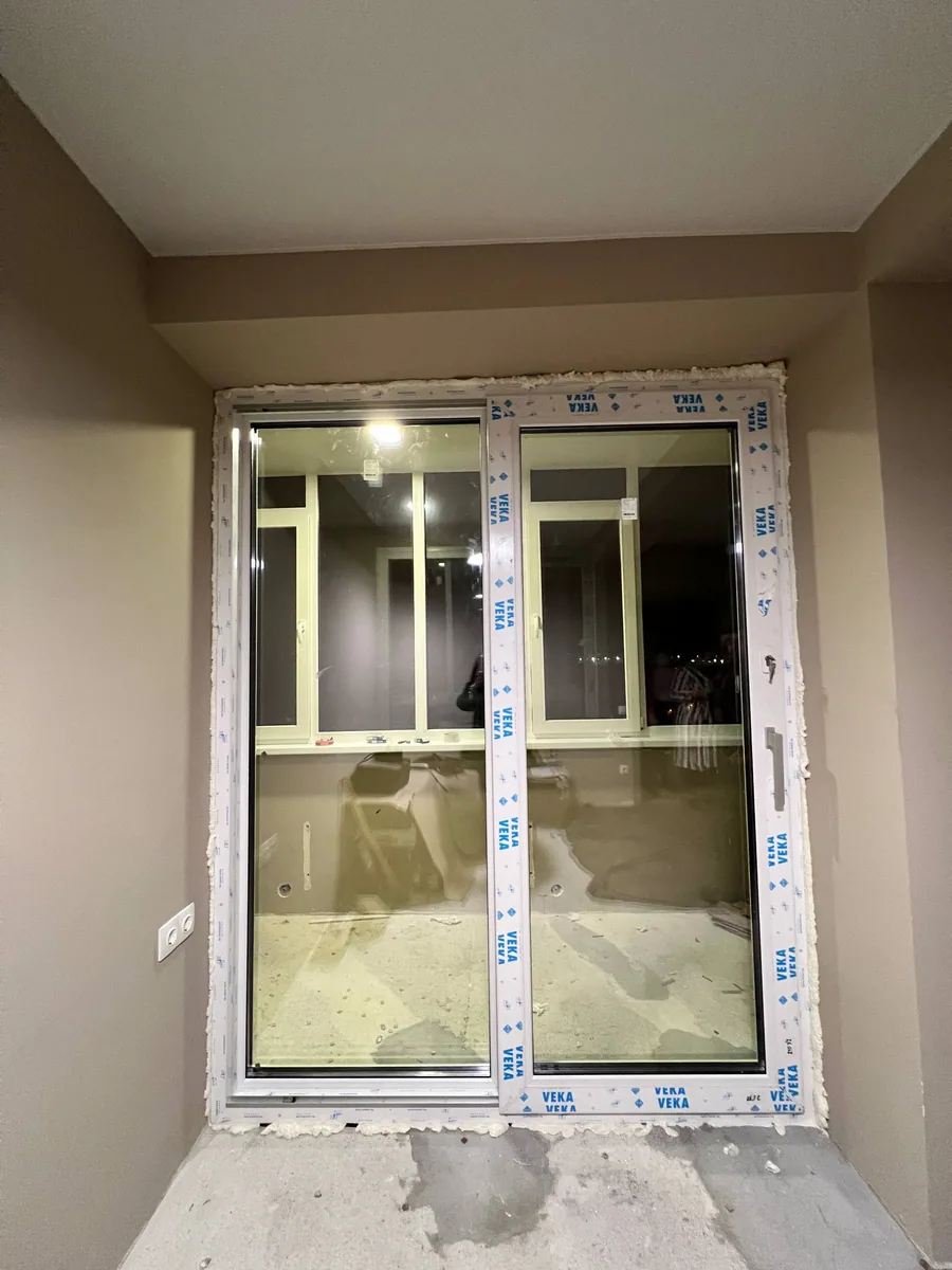 Exemplu de sistem glisant din aluminiu — montaj Grafitex Moldova